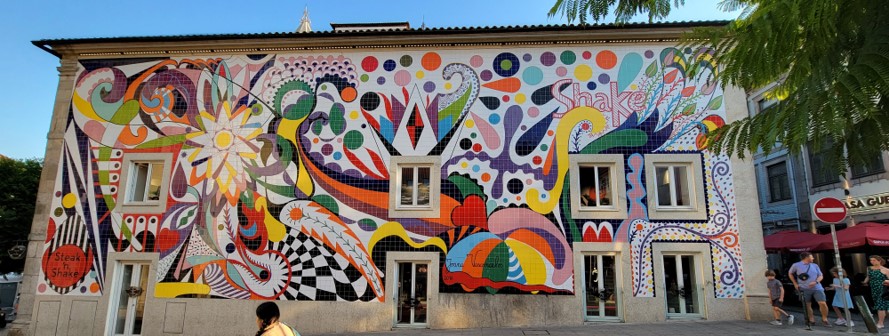 Steak 'n Shake tile wall, Porto, Portugal